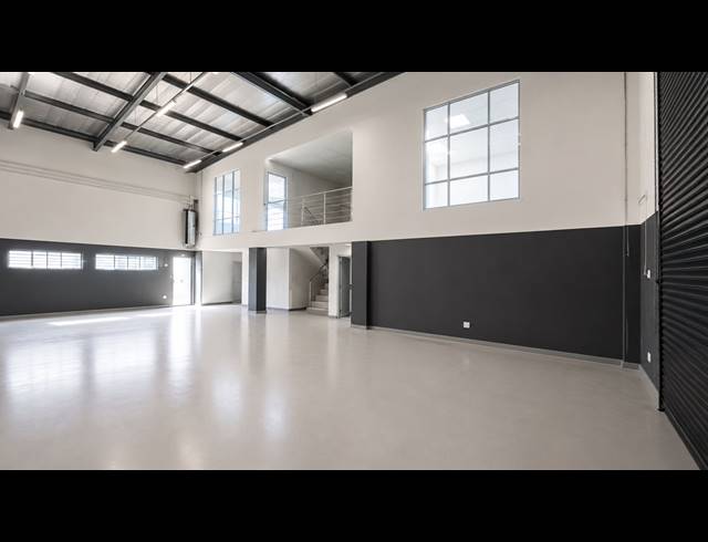 226M² WAREHOUSE TO LET IN SILVERTON